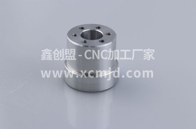 分析精密五金零件加工CNC加工中彎曲時(shí)坯件孔的位置變化問(wèn)題？
